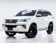 5B921 TOYOTA FORTUNER 2.4 V AT 2016