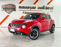 Nissan Juke 1.6 V เกียร์ออโต้ ปี 2014 ผ่อนเริ่มต้น 3,*** บาท
