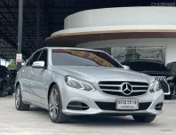 Mercedes-Benz E-Class E200 W212 2015 สีเทาสวยงาม