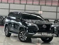 Toyota Fortuner 2.4 V 2WD 