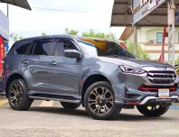 Isuzu Mu-x 3.0 4wd Top สุด ปี 2021จด2022 มือเดียวป้ายแดง ใหม่เอี่ยม ทรงดี ไม่มีชน ฟรีดาวน์
