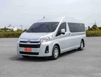 2020 TOYOTA COMMUTER 2.8 GL MT