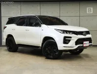 2021 Toyota FORTUNER 2.8 Legender 4WD SUV AT ไมล์แท้ 6 หมื่น Warranty5 ปี 150,000KM B7676