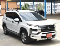 Mitsubishi Xpander 1.5 Cross สีขาว ปี2024  ฟรีดาวน์