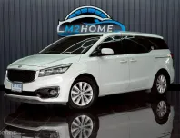 KIA GRAND CARNIVAL 2.2 EX AT ปี 2016 สีขาว