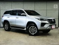 2021 Toyota FORTUNER 2.4 V 4WD SUV AT ไมล์แท้ Warranty 5 ปี 150,000KM B2093