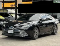 2019 Toyota CAMRY 2.5 HV Premium รถเก๋ง 4 ประตู รถสภาพดี มีประกัน