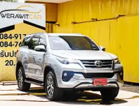 Toyota Fortuner 2.4 V SUV ปี 2016 เครื่องดีเซล เกียร์ Auto รถสวยโครงสร้างบางเดิมทั้งคัน