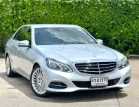 โอกาสพิเศษ Mercedes-Benz E-Class E300 BLUETEC HYBRID 2016 รถบ้านสวย ไมล์น้อย มือเดียวป้ายแดง 