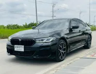 2023 BMW 5 Series 2.0 530e รถเก๋ง 4 ประตู รถสภาพดี มีประกัน ไมล์น้อย มือเดียวป้ายแดง 