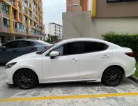 มาสด้า Mazda 2 1.3 (4Door) ปี 2022 รถสวยสภาพดี (เจ้าของขายเอง)สอบถามได้ครับ