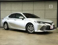 2020 Toyota CAMRY 2.0 G Sedan AT ไมล์แท้ รถมือแรกจากป้ายแดง สภาพโดยรวมเรียบร้อยเหมือนใหม่ B9806
