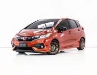 3B071 HONDA JAZZ GK 1.5 RS AT 2018