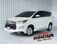 ตัวท๊อป รถครอบครัว 7 ที่นั่ง Toyota Innova 2.8G  SUV ฟรีดาวน์