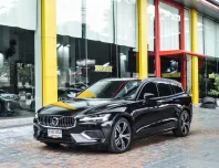 Volvo v60 T8 inscription recharge รถปี 2021