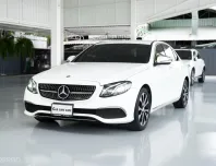 2016 Mercedes-Benz E-Class 2.0 E220d รถเก๋ง 4 ประตู 