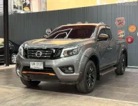 NISSAN NAVARA NP300 2.5 Calibre E Black Edition King Cab ปี2020