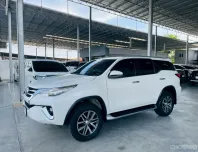 TOYOTA FORTUNER 2.4 V ปี 2020 รถสวย มือแรกออกห้าง สภาพพร้อมใช้ ไมล์น้อย 8 หมื่นโล รับประกันตัวถังสวย