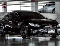 Honda Civic 1.5 Turbo 2016 รถบ้านมือเดียว สภาพเยี่ยม