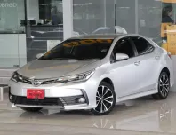 Toyota COROLLA 1.8 ESPORT ปี 2018 ไมล์แท้9x,xxxโล รถบ้านมือเดียว ไม่เคยติดแก๊ส สวยทั้งคัน ฟรีดาวน์