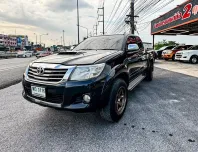 Toyota Vigo Champ Smart Cab 2.5 E Prerunner เกียร์ธรรมดา ปี 2013  ผ่อนเริ่มต้น 4,xxx บาท
