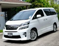 Toyota Vellfire 2.4V ปี 2014 สีขาว ออโต้ เบนซิน