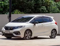 Honda Jazz 1.5 i-VTEC RS 2019 ราคาพิเศษ รถบ้านสวย มือเดียว ไมล์น้อย  