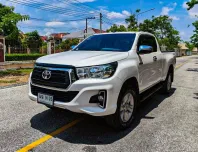 Toyota Revo Smart Cab 2.4 J Plus Prerunner เกียร์ธรรมดา ปี 2019  ผ่อนเริ่มต้น 7,xxx บาท