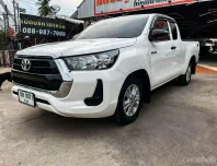 Toyota Revo Smart Cab 2.4 Entry Z Edition เกียร์ธรรมดา ปี 2022/2023 ผ่อนเริ่มต้น 6,xxx บาท