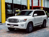 Toyota Land Cruiser 4.5 Sahara 4WD 2014 รถ SUV สภาพดี รถสวย ไมล์น้อย พร้อมใช้งาน เจ้าของขายเอง 