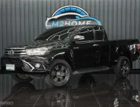 TOYOTA HILUX REVO SMART CAB 2.4 E PRERUNNER MT ปี 2017 สีดำ