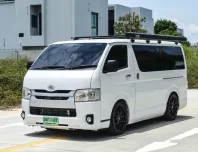 Toyota Hiace 3.0 MT 2017