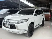 Mitsubishi Pajero Sport 2.4 4WD ปี 2015 ราคาพิเศษสุด!