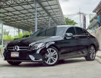 2022 Mercedes-Benz C-Class 2.0 C220d รถเก๋ง 4 ประตู รถสภาพดี มีประกัน ไมล์แท้  มือเดียวป้ายแดง 