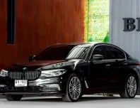2017 BMW 5 Series 2.0 530e รถเก๋ง 4 ประตู รถบ้านแท้