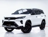 5C099 TOYOTA FORTUNER 2.4 LEGENDER BLACK TOP 2021