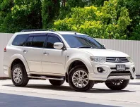 2015 Mitsubishi Pajero Sport SUV ออกรถฟรี