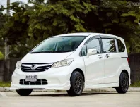 Honda Freed 1.5 E 2015 สภาพสวย ไมล์น้อย