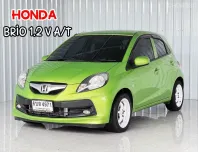 ผ่อนเบาๆ 4,*** บาท Honda Brio 1.2 รถเก๋ง 5 ประตู 