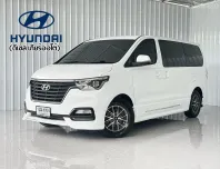 Hyundai H-1 2.5 Elite NS รถตู้/MPV ออกรถง่าย