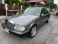Mercedes-Benz E-Class 230E 1992 รถเก๋งสุดคลาสสิก