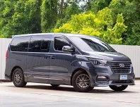 Hyundai H-1 2.5 Elite ปี 2021 รถบ้านสภาพสวย ราคาดีที่สุด