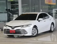 Toyota CAMRY 2.0 G ปี 2019 รถบ้านแท้ๆ ใช้น้อยเข้าศูนย์ตลอด สวยเดิมทั้งคัน ไม่เคยติดแก๊ส ฟรีดาวน์