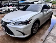 2021 Lexus ES300h 2.5 Hybrid รถเก๋ง 4 ประตู รถสภาพดี มีประกัน 