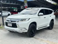 Mitsubishi Pajero Sport 2.4 4WD ปี 2015 ราคาพิเศษสุด!