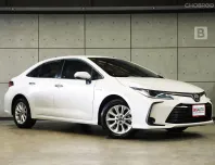 2020 Toyota Corolla Altis 1.8 Hybrid Mid Sedan AT ไมล์แท้ มือเเรกจากป้ายเเดง สีขาวยอดนิยม B4738