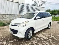 Toyota Avanza 1.5s ปี 2013 มือเดียวป้ายแดง