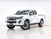 3B108 ISUZU D-MAX 1.9 L HI-LANDER SPACECAB MT 2019