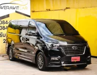 Hyundai H-1 2.5 Elite NS Van ปี 2024 รถ 11 นั่ง เกียร์ Auto เครื่อง ดีเซล สภาพใหม่ป้ายแดง
