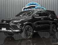 TOYOTA FORTUNER 2.4 LEGENDER 2WD AT ปี 2022 สีดำ